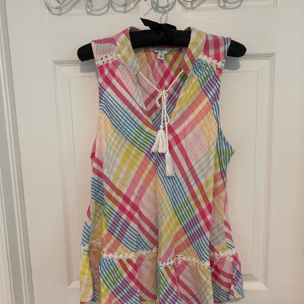 Crown & Ivy Multicolor Plaid Sleeveless Top Size S